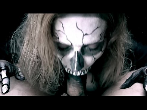 ❤️ Demon jente suger kuk med sin svarte munn og svelger cum. ❤️ Hard porno hos oss no.oblogcki.ru ❌❤